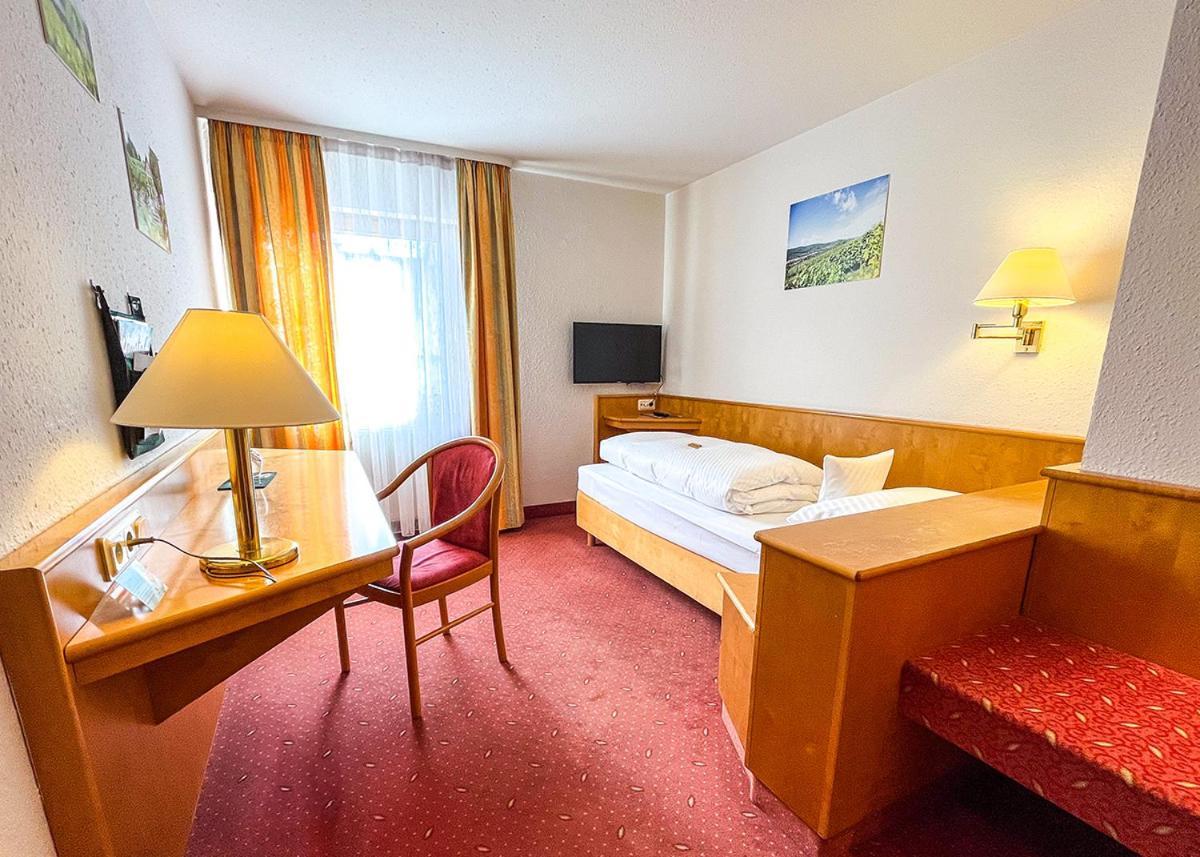 Hotel Restaurant Lamm Hebsack Remshalden Экстерьер фото