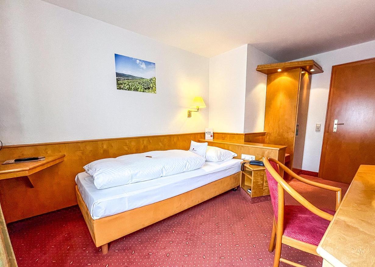 Hotel Restaurant Lamm Hebsack Remshalden Экстерьер фото