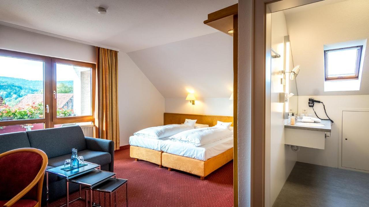 Hotel Restaurant Lamm Hebsack Remshalden Экстерьер фото